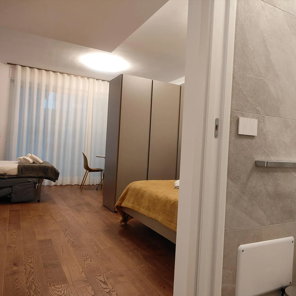 suite home