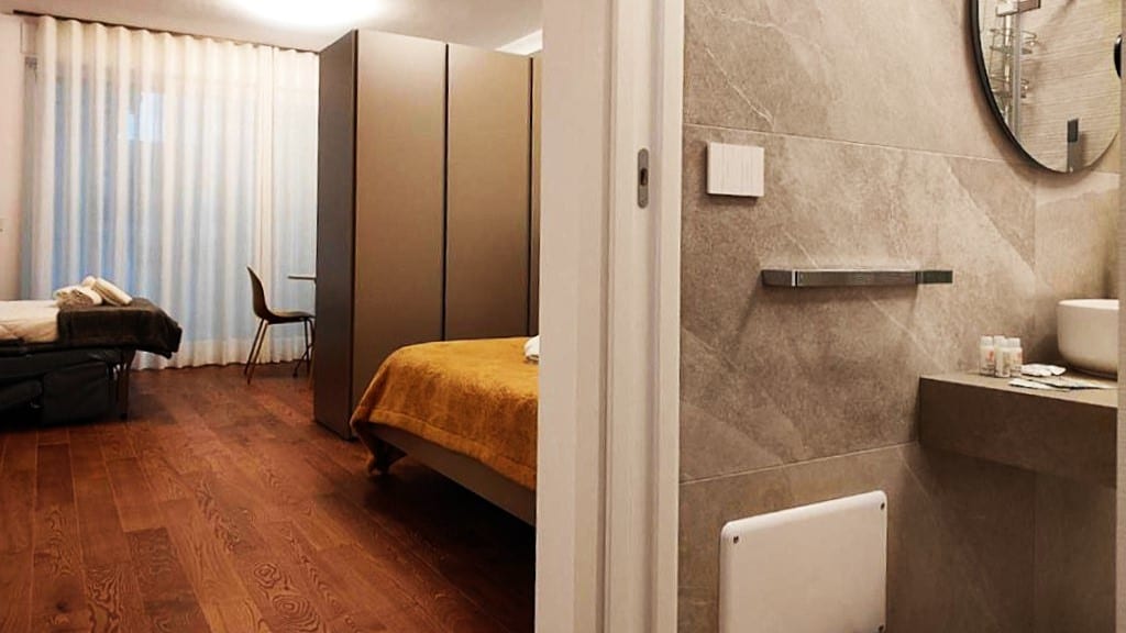 MAISON 104 casavacanze maison104 cconforthotels bari 03