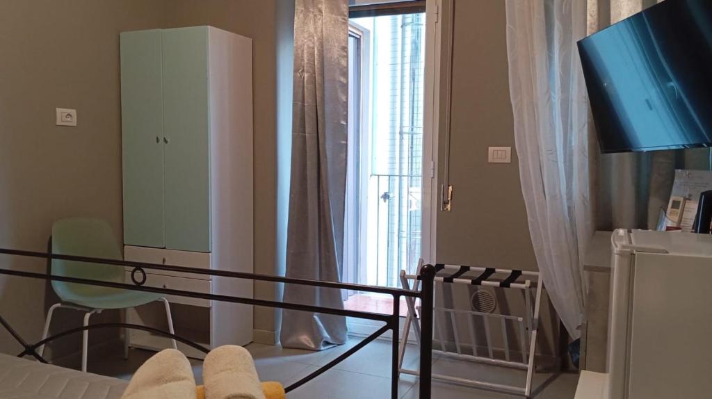 SUITE & CHIC rb camera deluxe balcone suiteandchic cconforthotels bari 02